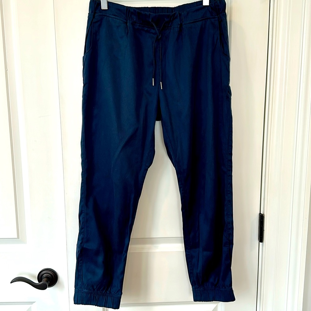 Tasc Navy bamboo joggers size small